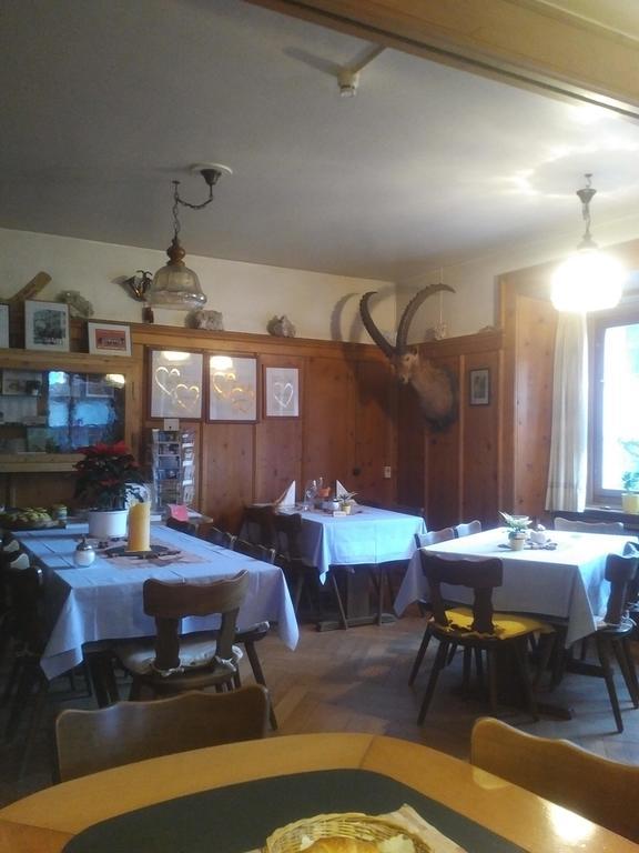 Hotel Alte Post 2*